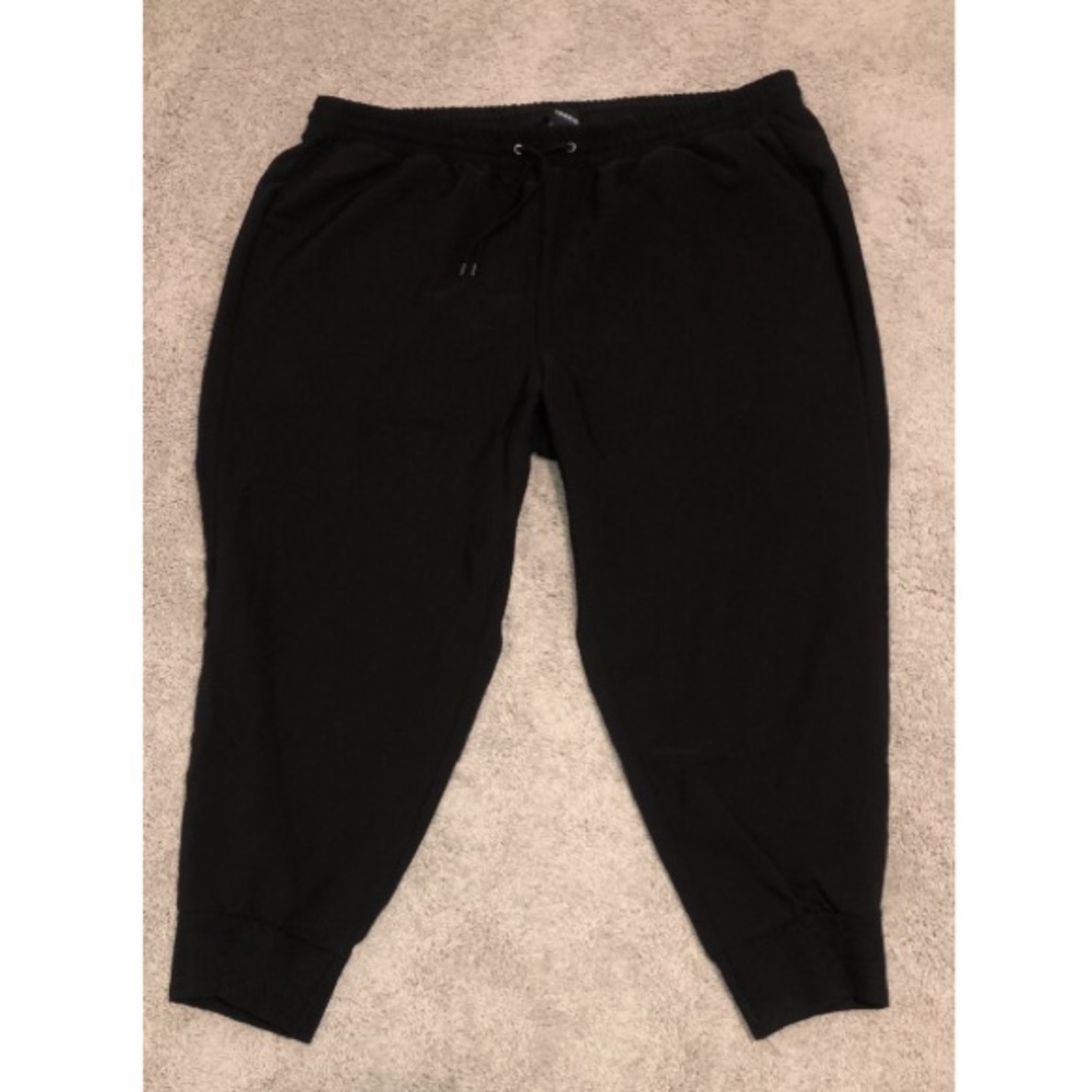 Torrid dressy cropped jogger